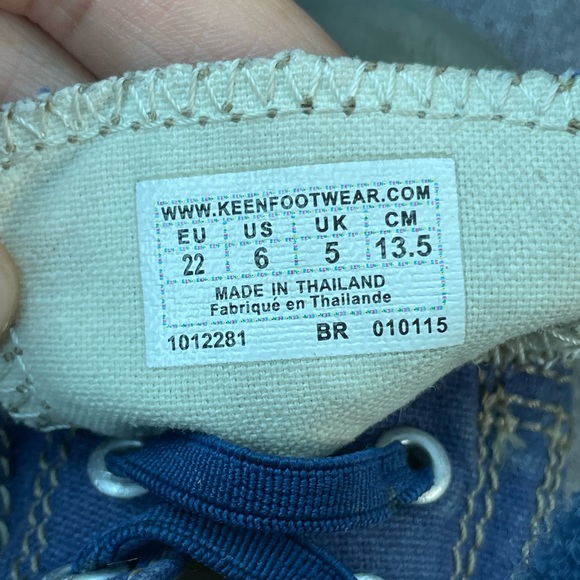 Keen Kids' Blue Sneakers Toddler Size: 6 - Picture 2 of 7